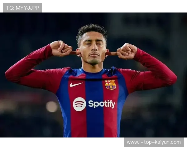 巴萨不断在边线寻找突破口：边线的智慧与科技的赋能